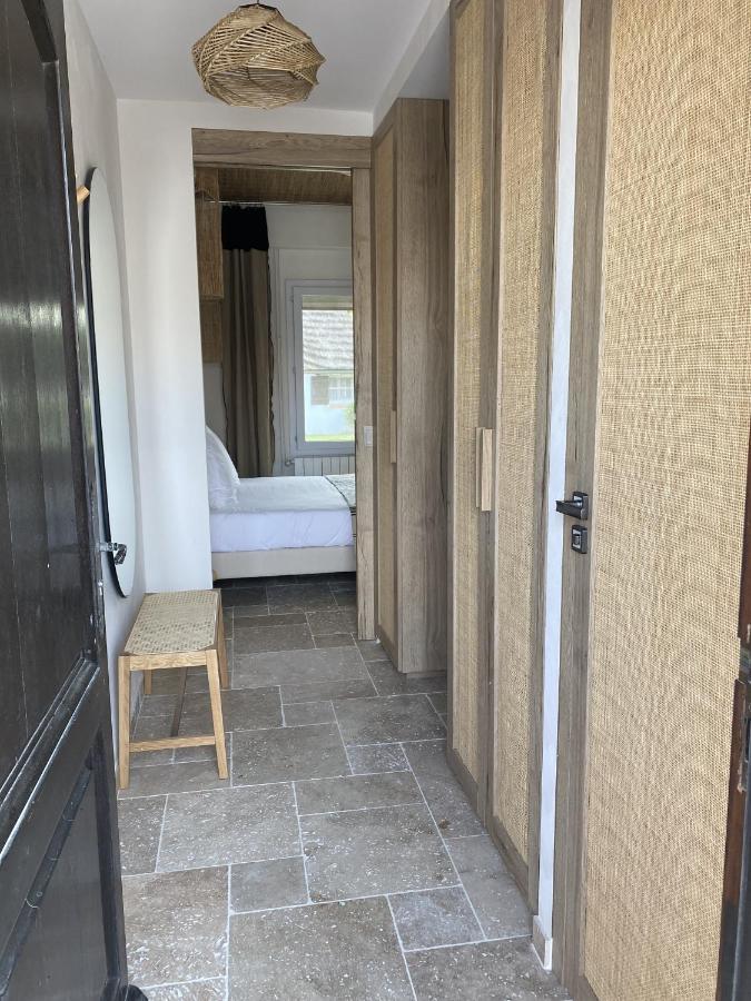 Hotel Du Pont Blanc Saintes-Maries-de-la-Mer Bagian luar foto